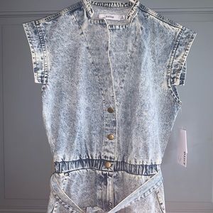 NWT Acid Wash Denim Belted Jumpsuit Blue Size Small